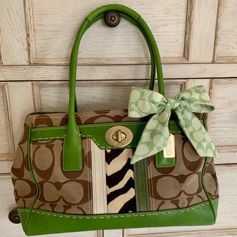 Extremely Rare Vintage!! Coach Madeline Zebra Stripe Tote ๐ - Picture 2 of 14